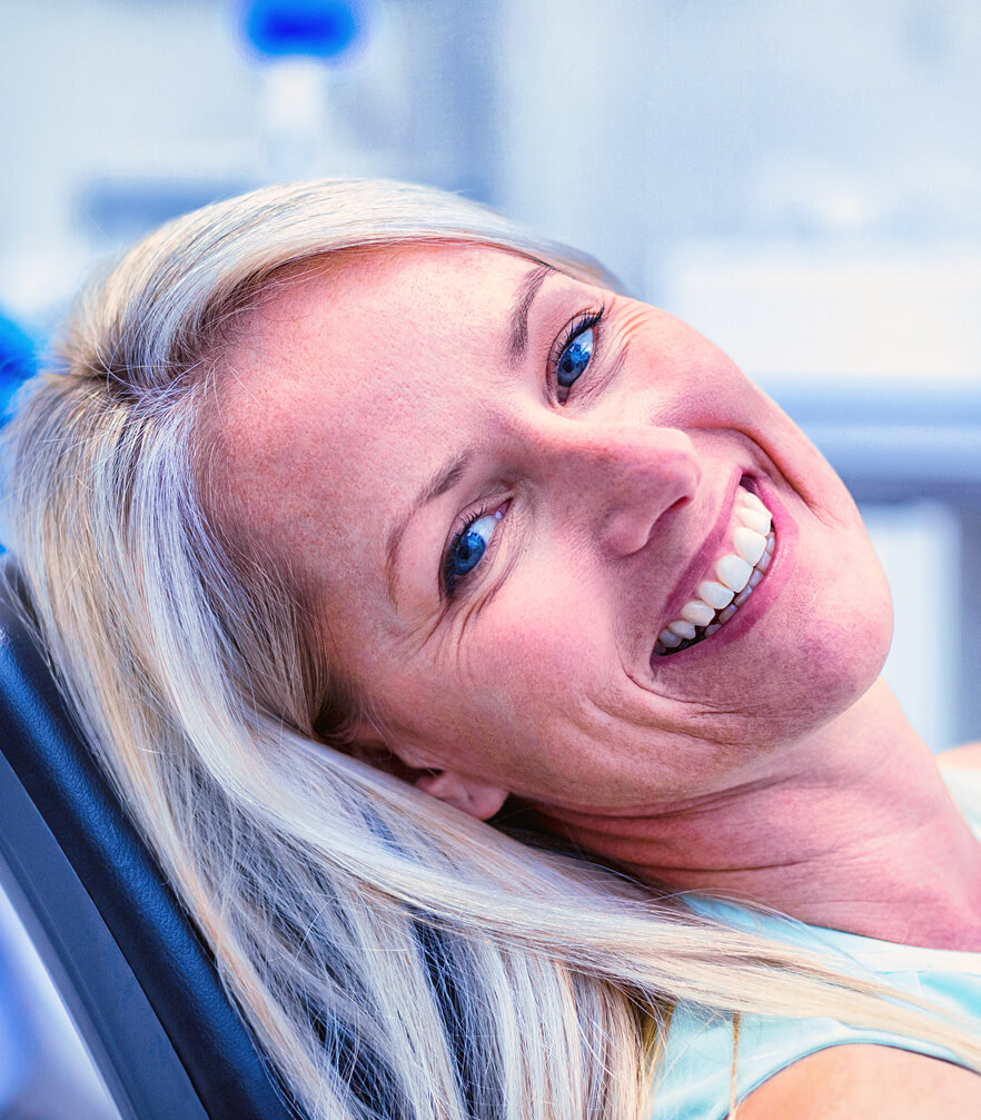 Broken tooth treatment at emergency dentist in North Hollywood